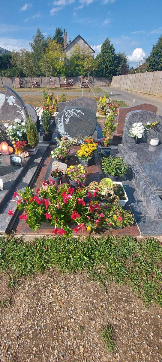 Monuments funéraires