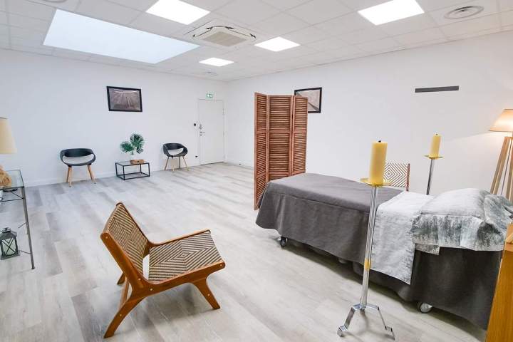 Un environnement paisible pour accueillir le défunt et ses proches !