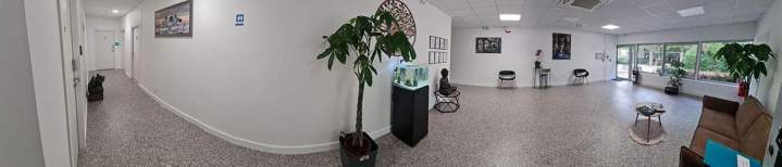 Maison funéraire - hall d'accueil