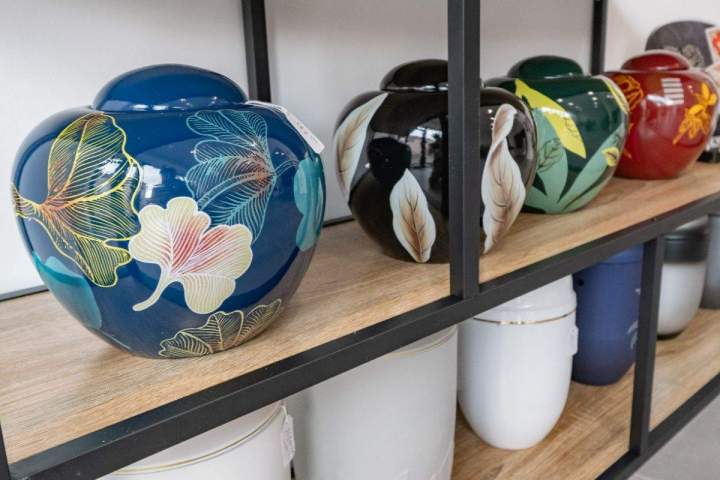 Vente d'articles funéraires Élancourt